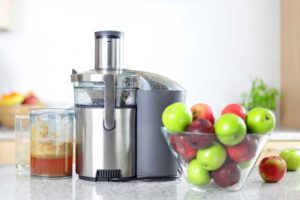 apple juice and a juicer