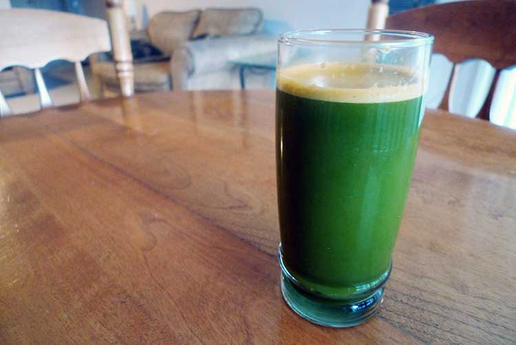 Carrot Celery and spinach juice